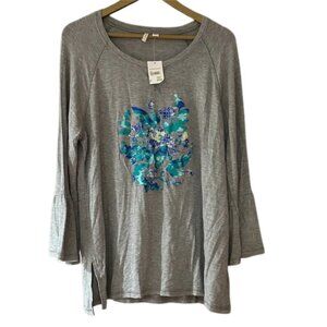 Gray Long Sleeve Floral Graphic Tee – Bell Sleeve Casual Top